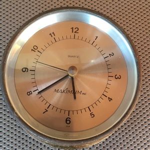 Marine QUARTZ MAXIMUM CLOCK. MADE IN THE USA.
